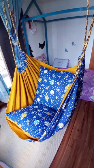 Balanço Cadeira/ Poltrona em Tecido com Almofadas