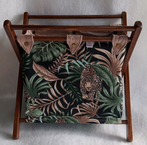 BOLSA TRICÔ/CROCHÊ /REVISTEIRO/BRINQUEDOS EM MADEIRA/TECIDO