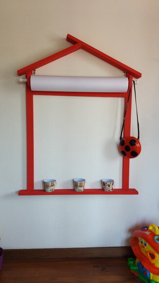 KIT CASINHA C/ LOUSA BRANCA E SUPORTE PAPEL PARA DESENHAR