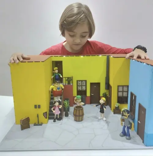 Brinquedo Vila do chaves com iluminação e 5 personagens