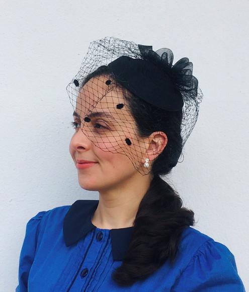 Casquete Preto com Tule