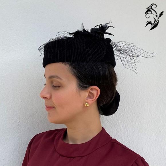 Casquete Preto Rosas