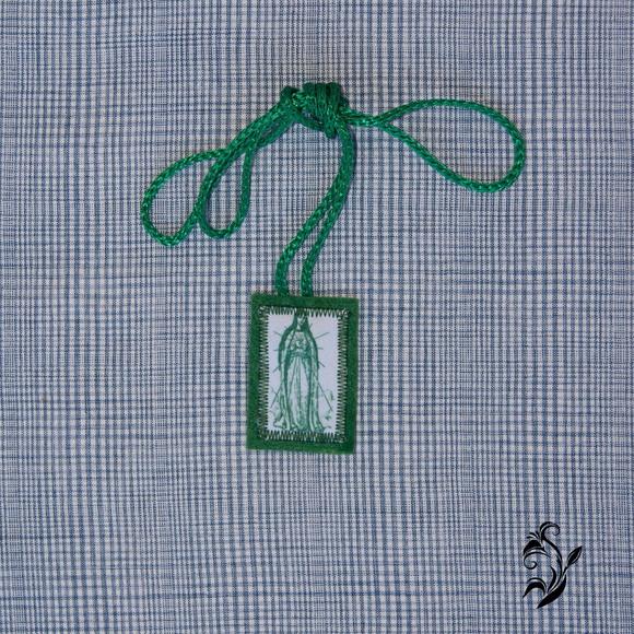 Kit 5 Escapulários Verdes de Tecido - Frete Grátis