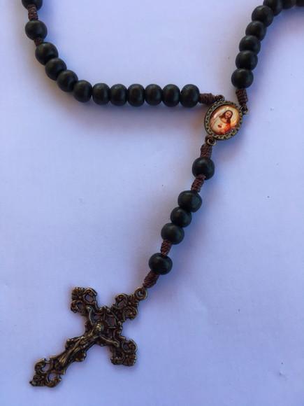 Terço de Madeira Sagrado Coração de Jesus
