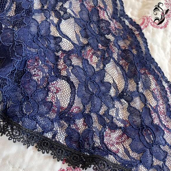 Véu de Renda Azul para Missa