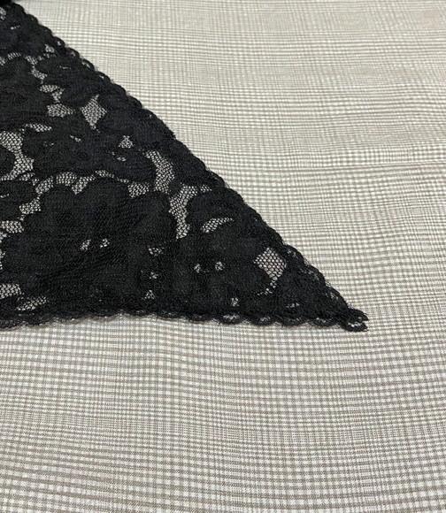 Véu de renda preto para missa - Tamanho P