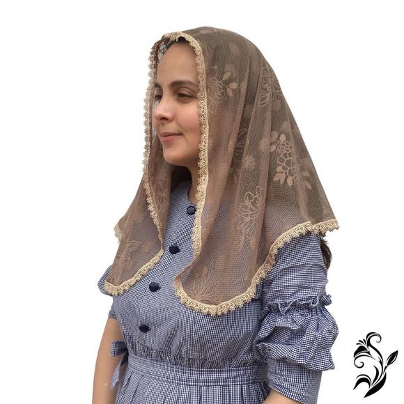 Véu Modelo Mantilha de Renda Bege