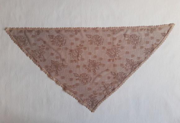 Véu Triangular Bege Para Missa - Tamanho M
