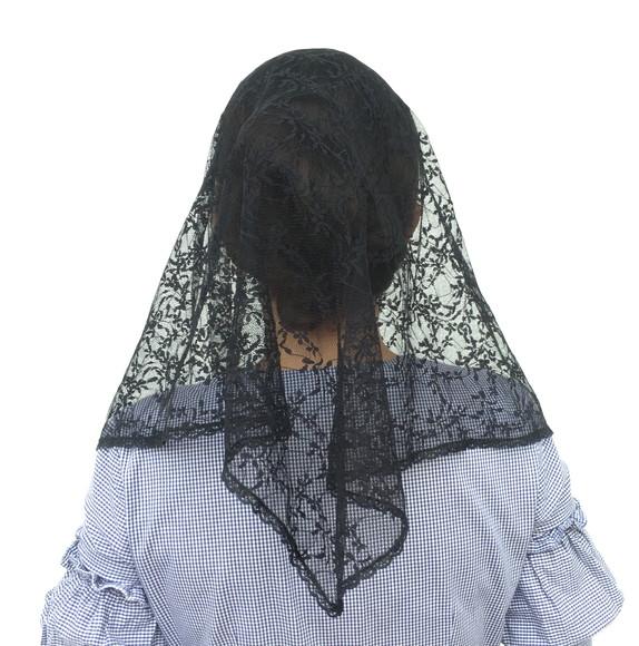 Véu Triangular Preto para Missa - Tamanho m