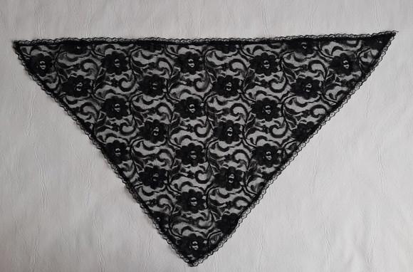 Véu triangular preto para missa - Tamanho P