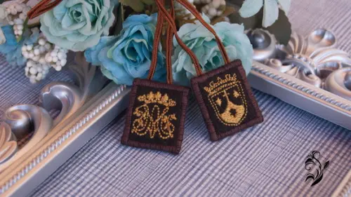Kit 10 Escapulários Marrons Bordados - Frete Grátis