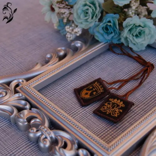 Kit 5 Escapulários Marrons Bordados - Frete Grátis