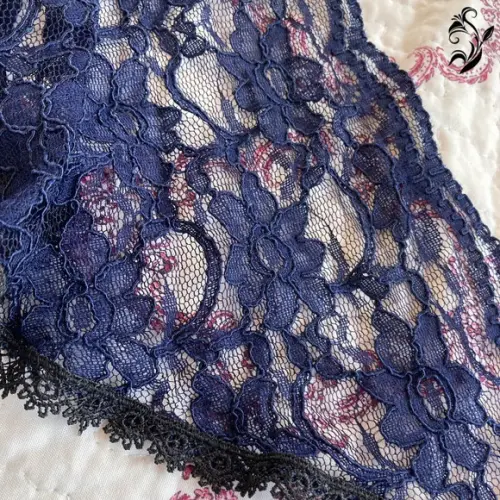 Véu de Renda Azul para Missa