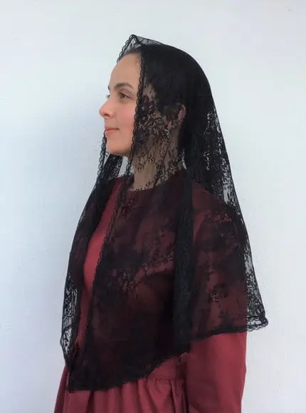 Véu de Renda Preto para Missa - Tamanho G