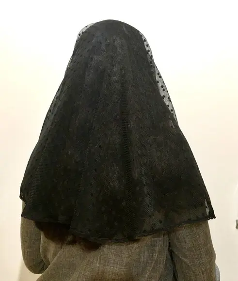 Véu de renda preto para missa - Tamanho M