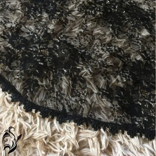 Véu de Renda Preto para Missa - Tamanho m