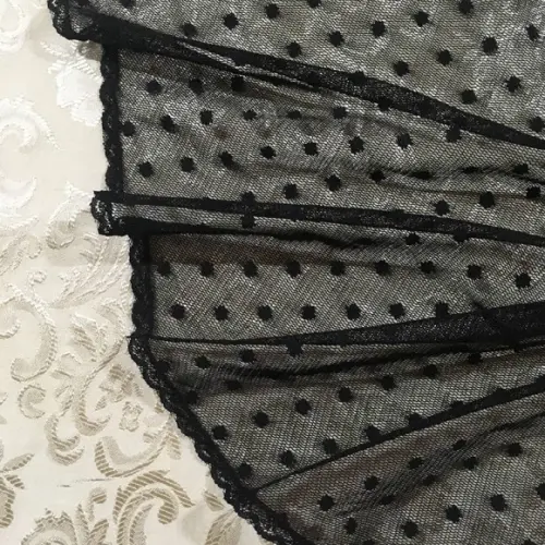Véu de renda preto para missa - Tamanho M