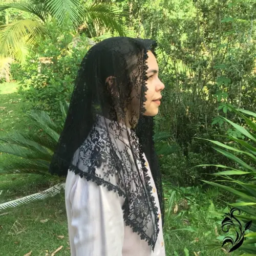 Véu de Renda Preto para Missa - Tamanho m
