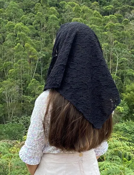 Véu de renda preto para missa - Tamanho P