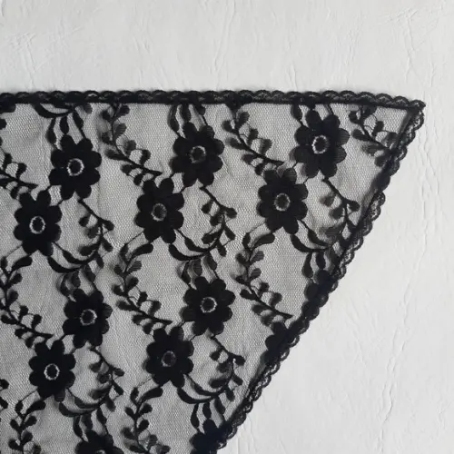 Véu De Renda Preto Para Missa - Tamanho P