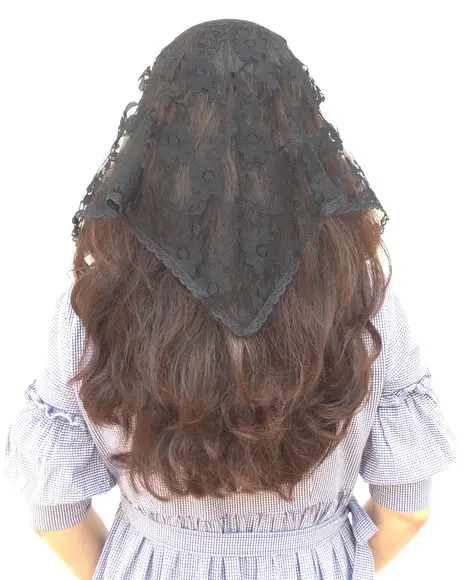 Véu de Renda Preto para Missa - Tamanho P