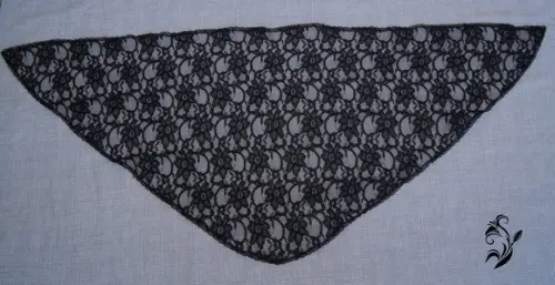 Véu de Renda Preto para Missa G