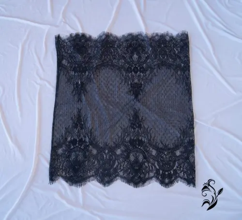 Véu Infinity Preto para Missa