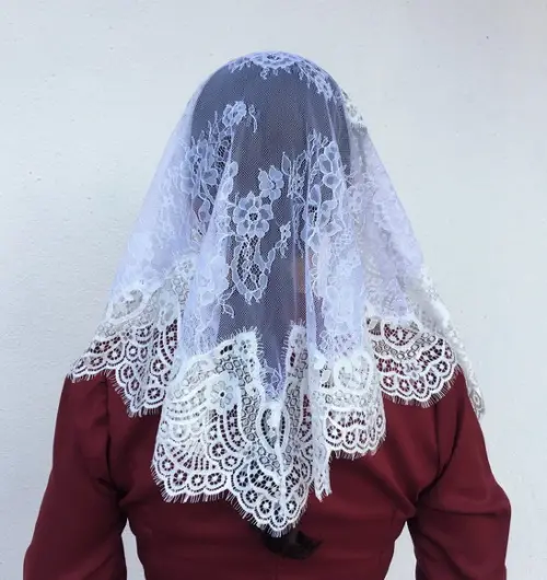 Véu Modelo Mantilha Branco