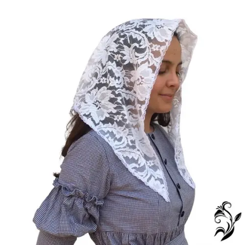 Véu triangular branco para missa - Tamanho P