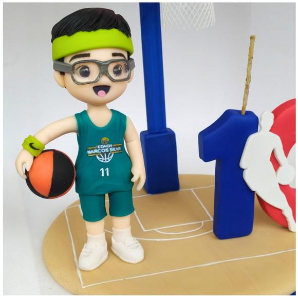 Boneco Jogador de Basquete em Biscuit