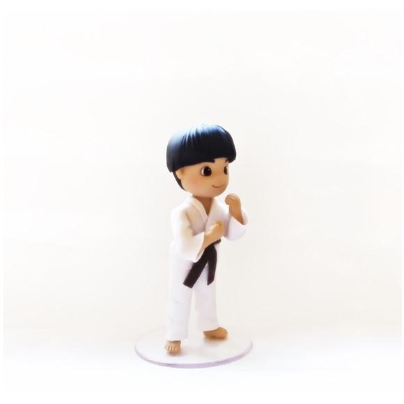 Topo de Bolo Karateca em Biscuit Personalizado – Artesanal para