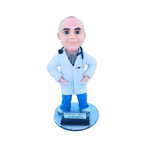 Boneco Personalizado Profissão Médico em Biscuit