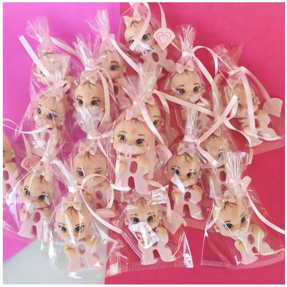 Imã de Geladeira em Biscuit para Chá de Bebê