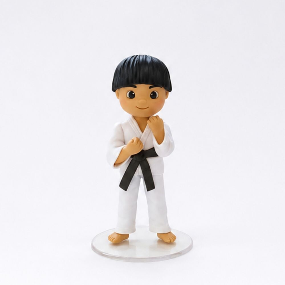 Topo de Bolo Karateca em Biscuit Personalizado – Artesanal para