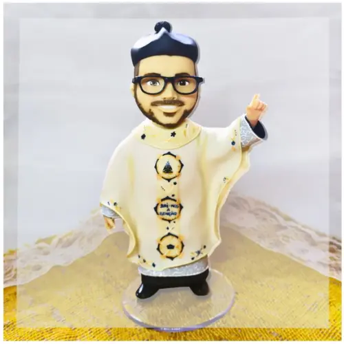 Boneco (a) Personalizado em Biscuit Padre