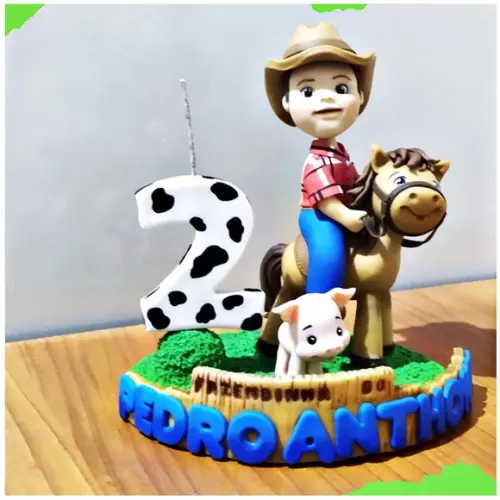 Topo de Bolo em Biscuit Fazendinha