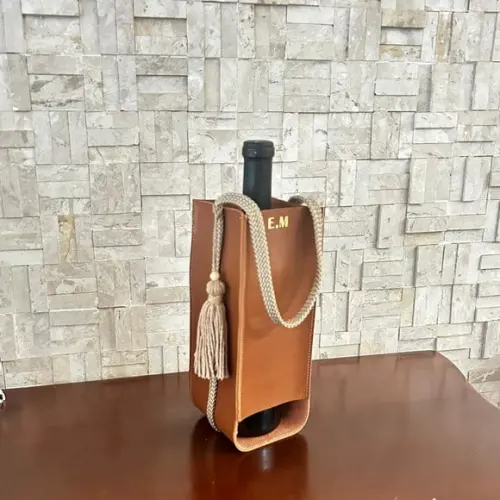 Porta Vinho em Couro
