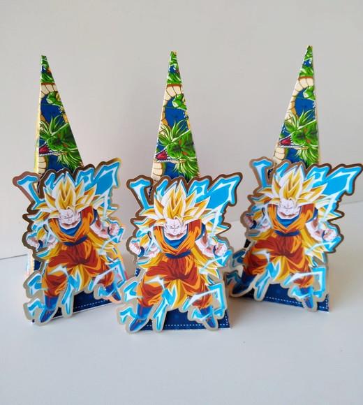Caixa Pirâmide Dragon Ball Z (super Saiyajin)