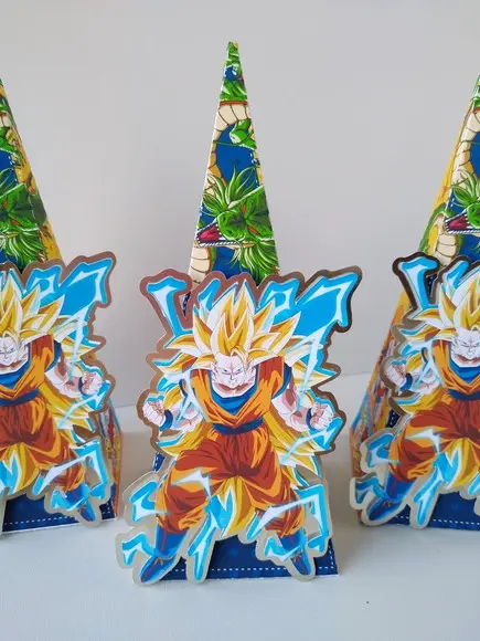 Caixa Pirâmide Dragon Ball Z (super Saiyajin)