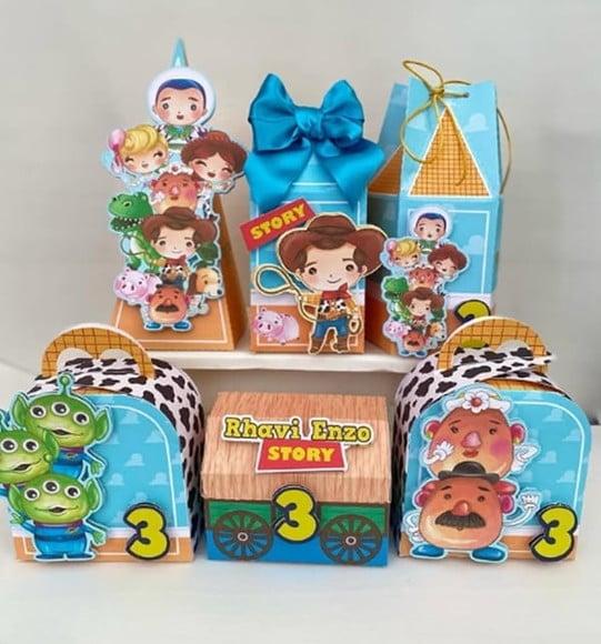 Arquivo de Corte Digital Toy Story Studio e pdf