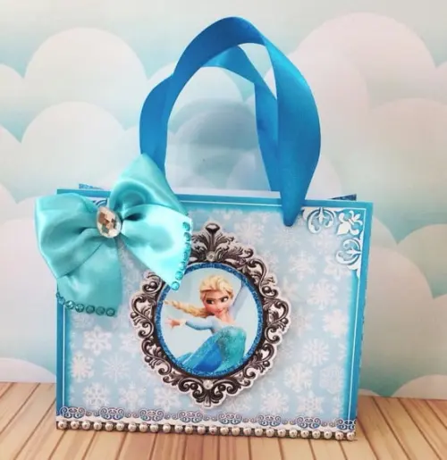 Arquivo de Corte Digital Frozen Luxo com Apoio Porta Bis