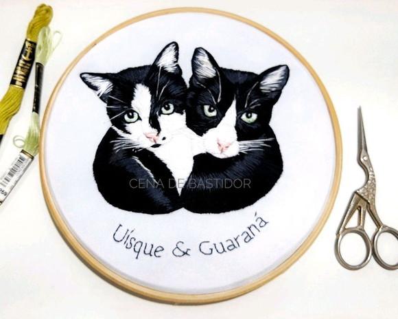 Retrato Bordado 2 Pets - Bordado Animais de Estimação - 20cm