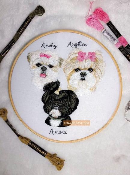 Retrato Bordado 3 Pets- Bordado Animais de Estimação 20cm