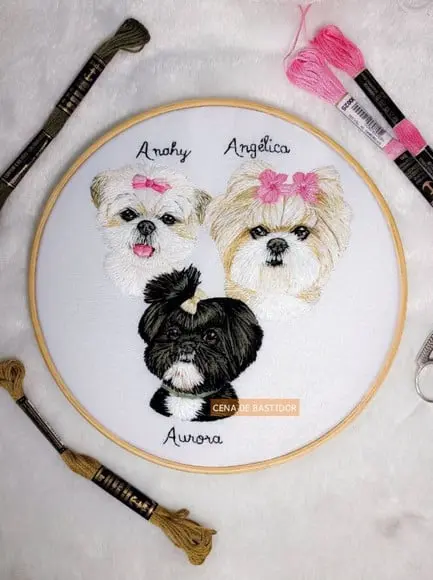 Retrato Bordado 3 Pets- Bordado Animais de Estimação 20cm