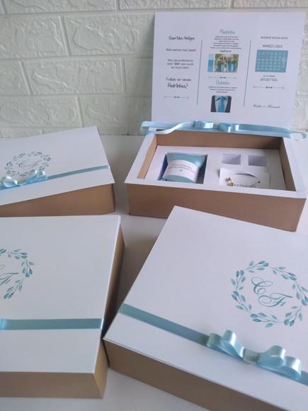 Caixa Padrinhos com Gravata e Pulseira Azul Serenity