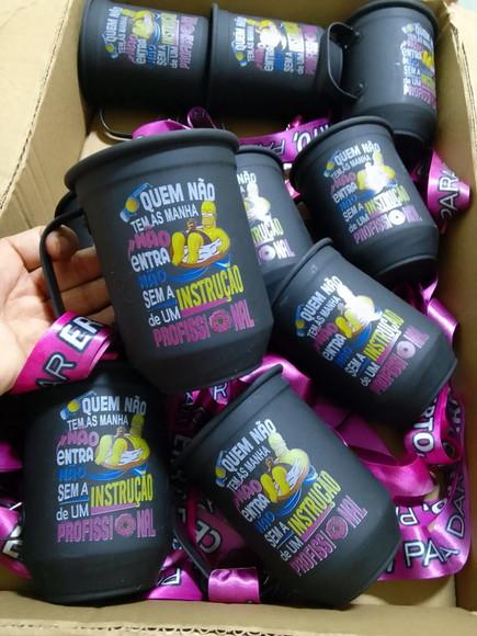 Canecas de Alumínio Personalizadas com Tirante