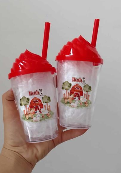 Copo com Canudo Tampa Chantilly Personalizado Fazendinha
