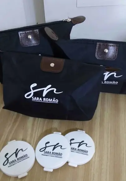 Kit 30 Necessaires e 30 Espelhinhos - Brindes Personalizados