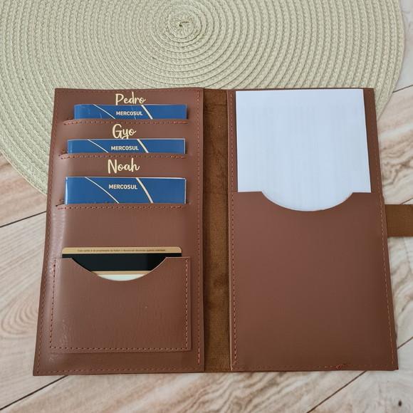 Capa para 3 Passaporte em Sintético Família