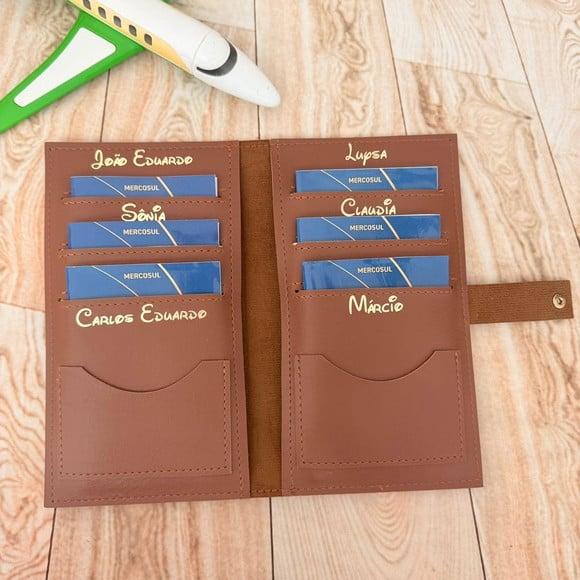 Capa Porta Passaporte Família / 6 Lugares - Personalizado